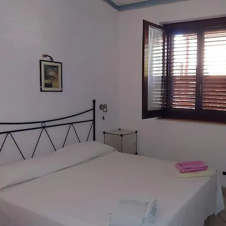 Holiday home Acquamarina39